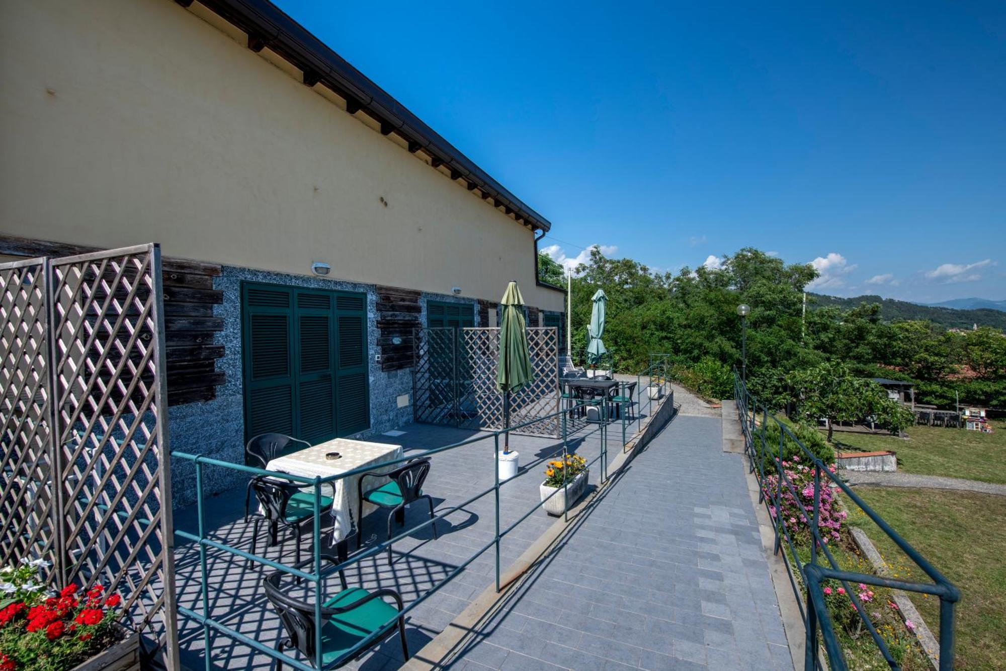 211 - Appartamento Acacia, Terrazza Giardino E Piscina Carro Exterior foto