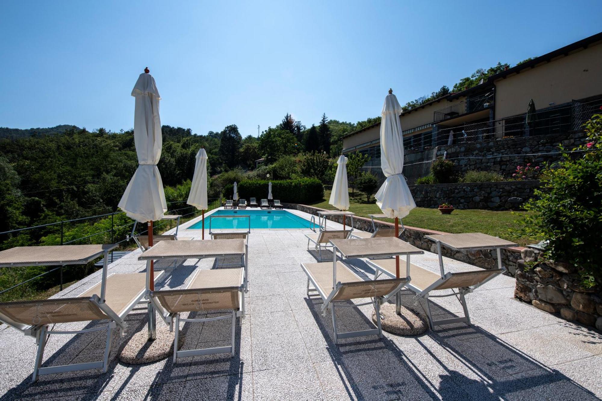 211 - Appartamento Acacia, Terrazza Giardino E Piscina Carro Exterior foto